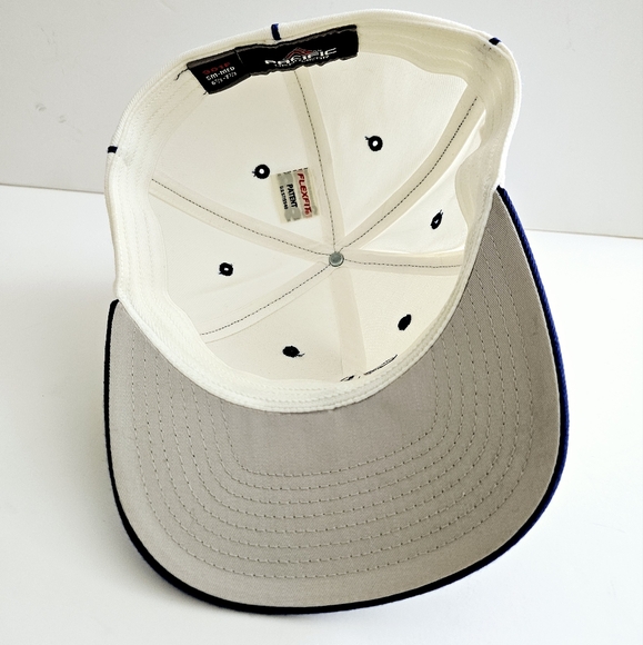 Pacific Headwear Pro Model Cincinnati Bearcats Hat One Size Baseball Cap EUC - Picture 9 of 11